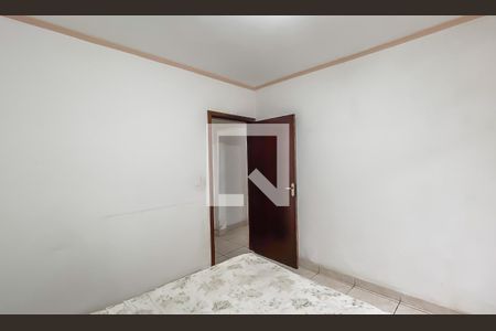 Quarto 1 de casa para alugar com 2 quartos, 70m² em Vila Santana, São Paulo