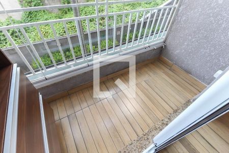 Varanda da Sala de apartamento para alugar com 2 quartos, 50m² em Vila Carmosina, São Paulo