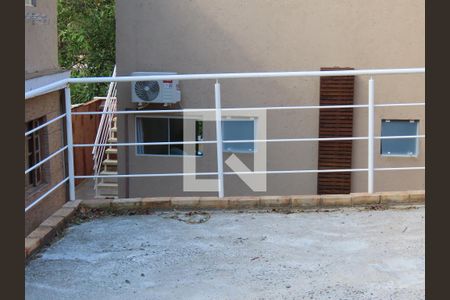 Área comum de kitnet/studio para alugar com 1 quarto, 31m² em Barra da Lagoa, Florianópolis