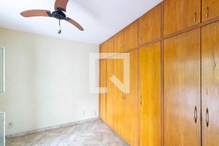 Quarto 1 de casa para alugar com 3 quartos, 200m² em Cosmos, Rio de Janeiro