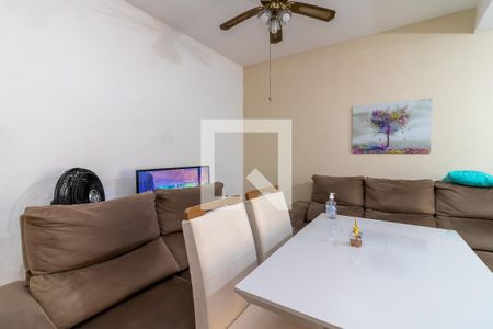 Sala de casa à venda com 6 quartos, 230m² em Casa Verde, São Paulo