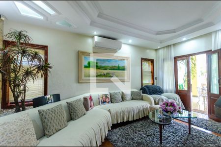 Sala da TV de casa à venda com 5 quartos, 500m² em City América, São Paulo