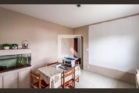 Sala de casa para alugar com 2 quartos, 68m² em Vila Santana, São Paulo