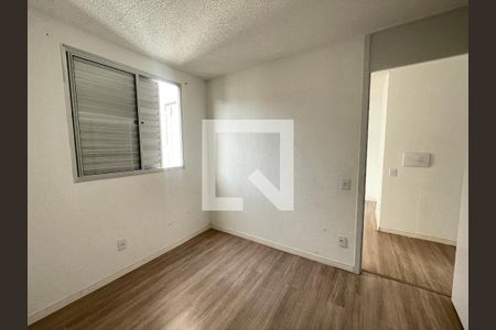 Quarto 2 de apartamento para alugar com 2 quartos, 48m² em Roselândia, Cotia