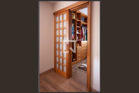 Quarto de apartamento à venda com 2 quartos, 80m² em Higienópolis, Porto Alegre