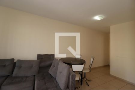 Sala de apartamento para alugar com 3 quartos, 61m² em Vila Sao Pedro, Santo André