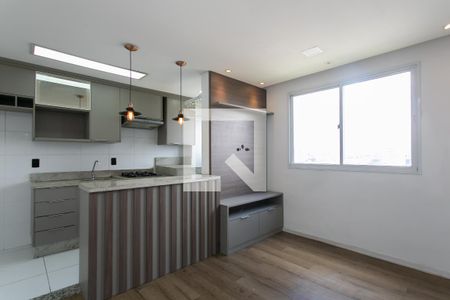 Sala  de apartamento para alugar com 2 quartos, 40m² em Itaquera, São Paulo