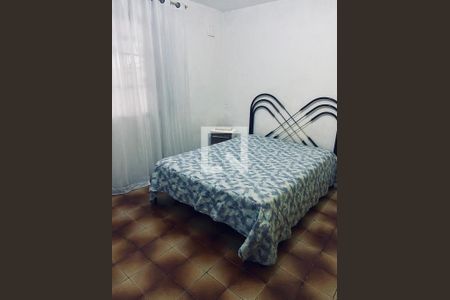 Quarto de casa para alugar com 4 quartos, 171m² em Jardim Sonia Maria, São Paulo