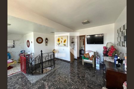 Apartamento para alugar com 3 quartos, 210m² em Vila Valqueire, Rio de Janeiro