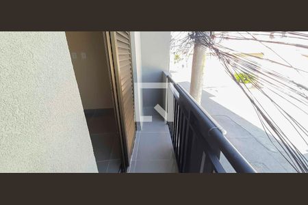 Casa para alugar com 2 quartos, 12m² em Vila Yolanda, Osasco