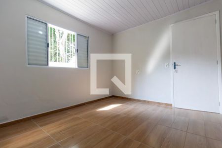 Quarto 1 de casa para alugar com 2 quartos, 90m² em Vila Buenos Aires, São Paulo