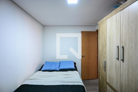 Quarto 1 de apartamento para alugar com 2 quartos, 43m² em Vila Suzana, São Paulo