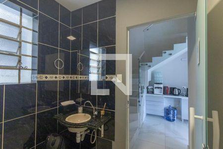 Lavabo de casa para alugar com 3 quartos, 330m² em Cabral, Curitiba