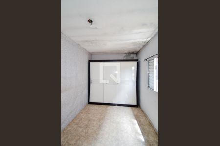 Quarto 1 de casa para alugar com 2 quartos, 150m² em Jardim Santa Clara, Guarulhos