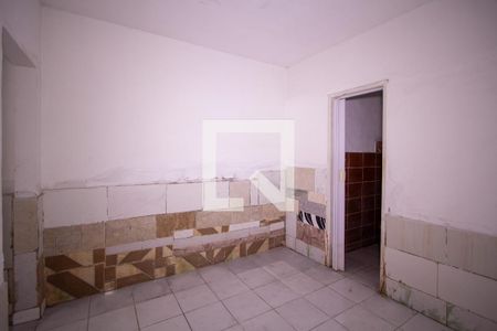 Quarto de casa para alugar com 2 quartos, 70m² em Itaúna, São Gonçalo