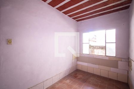 Quarto de casa para alugar com 1 quarto, 37m² em Itaúna, São Gonçalo