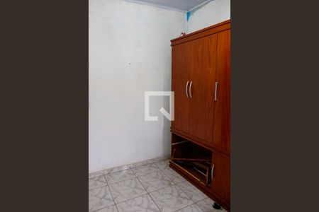 Quarto 1 de casa para alugar com 2 quartos, 50m² em Bussocaba, Osasco