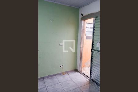 Quarto 2 de casa para alugar com 2 quartos, 50m² em Bussocaba, Osasco