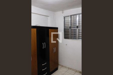 Quarto 1 de casa para alugar com 2 quartos, 60m² em Bussocaba, Osasco