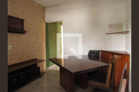 Sala de casa para alugar com 2 quartos, 60m² em Bussocaba, Osasco