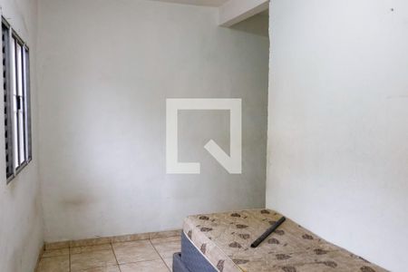 quarto 2 de casa para alugar com 2 quartos, 60m² em Bussocaba, Osasco
