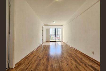 Sala de apartamento para alugar com 2 quartos, 57m² em Campo Belo, São Paulo