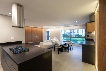 Sala de apartamento para alugar com 2 quartos, 89m² em Cambuí, Campinas