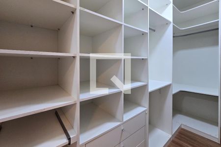 Closet - Quarto 1 de apartamento para alugar com 2 quartos, 60m² em Baeta Neves, São Bernardo do Campo
