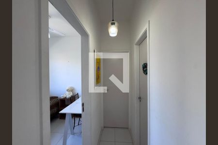 Corredor de apartamento para alugar com 2 quartos, 49m² em Recreio dos Bandeirantes, Rio de Janeiro