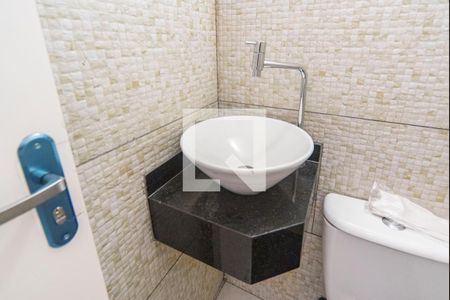 Lavabo de casa de condomínio para alugar com 2 quartos, 50m² em Vila João Ramalho, Santo André