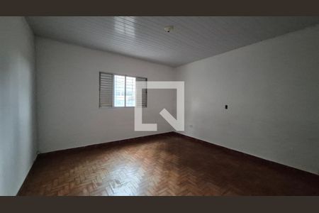 Quarto de casa à venda com 2 quartos, 120m² em Pinheirinho, Santo André