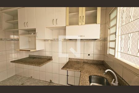Cozinha de casa para alugar com 2 quartos, 160m² em Anhangabaú, Jundiaí