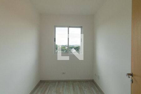 Quarto 1 de apartamento para alugar com 3 quartos, 60m² em Boa Vista, Curitiba