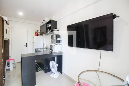 Sala/Quarto/Cozinha de kitnet/studio para alugar com 1 quarto, 24m² em Belenzinho, São Paulo