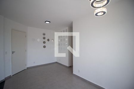Sala  de apartamento para alugar com 2 quartos, 42m² em Jardim Ibiti do Paco, Sorocaba