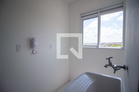 Área de Serviço de apartamento para alugar com 2 quartos, 42m² em Jardim Ibiti do Paco, Sorocaba