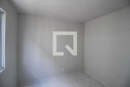 Quarto 1 de apartamento para alugar com 2 quartos, 44m² em São Benedito, Nova Iguaçu