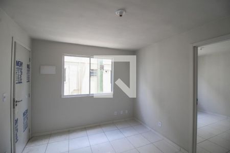 Sala de apartamento para alugar com 2 quartos, 44m² em São Benedito, Nova Iguaçu