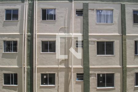 Vista da Sala de apartamento para alugar com 2 quartos, 44m² em São Benedito, Nova Iguaçu