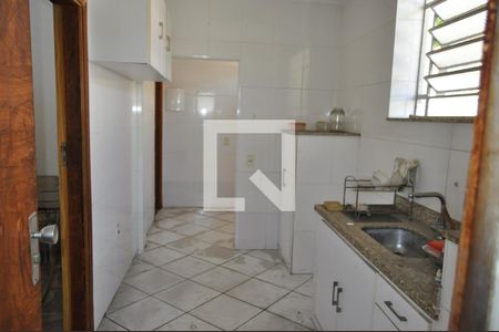 Casa à venda com 2 quartos, 132m² em Lins de Vasconcelos, Rio de Janeiro