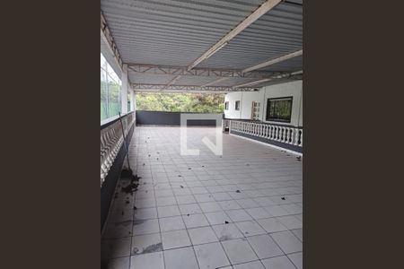 Casa para alugar com 3 quartos, 2690m² em Granja Nossa Senhora Aparecida, Embu das Artes