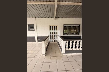 Casa para alugar com 3 quartos, 2690m² em Granja Nossa Senhora Aparecida, Embu das Artes