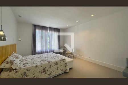 Quarto 2 de casa à venda com 4 quartos, 614m² em Recreio dos Bandeirantes, Rio de Janeiro