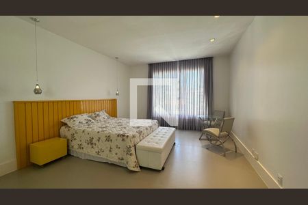 Quarto 2 de casa à venda com 4 quartos, 614m² em Recreio dos Bandeirantes, Rio de Janeiro