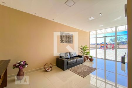 Hall de apartamento à venda com 2 quartos, 55m² em Vila Luzita, Santo André