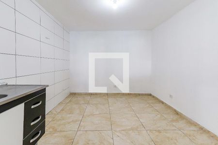 Cozinha de casa para alugar com 1 quarto, 40m² em Jaguaré, São Paulo