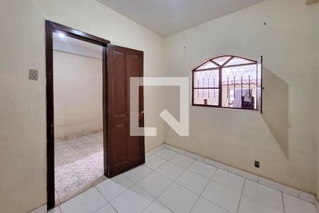 Quarto 1 de casa para alugar com 2 quartos, 90m² em São Domingos, Niterói