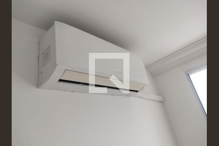 Sala de apartamento à venda com 2 quartos, 45m² em Partenon, Porto Alegre