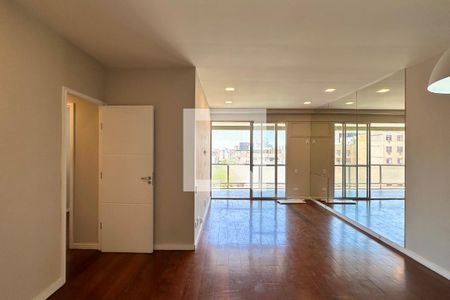 Apartamento para alugar com 2 quartos, 110m² em Copacabana, Rio de Janeiro