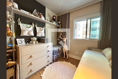 Suíte 1 de apartamento para alugar com 2 quartos, 101m² em Agronômica, Florianópolis